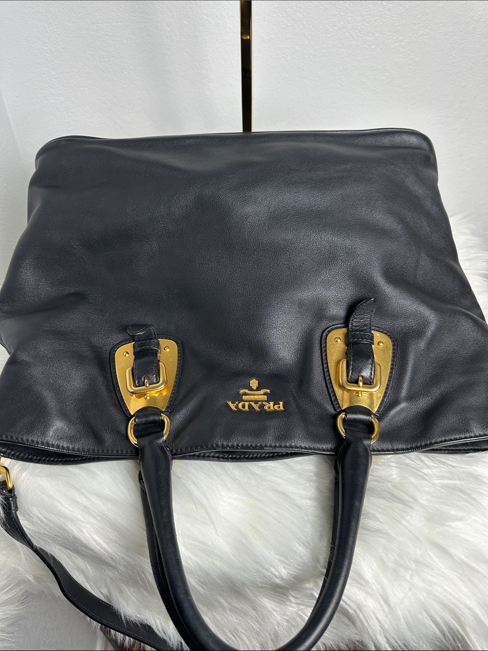 💯Authentic Prada Vitello Leather Convertible Tote Bag Black Gold Hardware🍀 - Picture 6 of 12